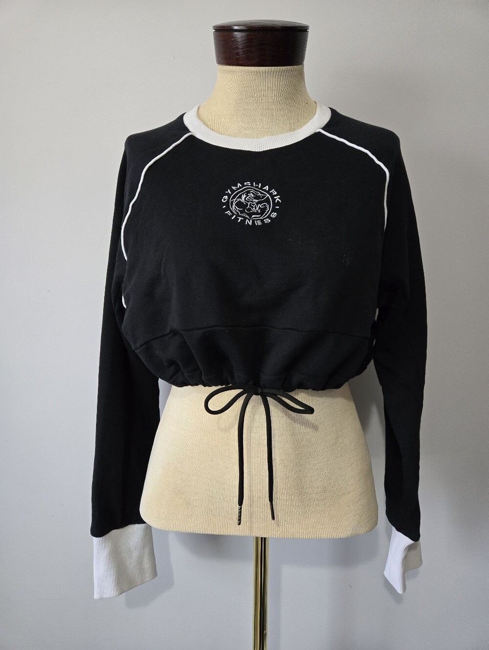 Gymshark Black Crop Drawstring Sweatshirt. Size S
